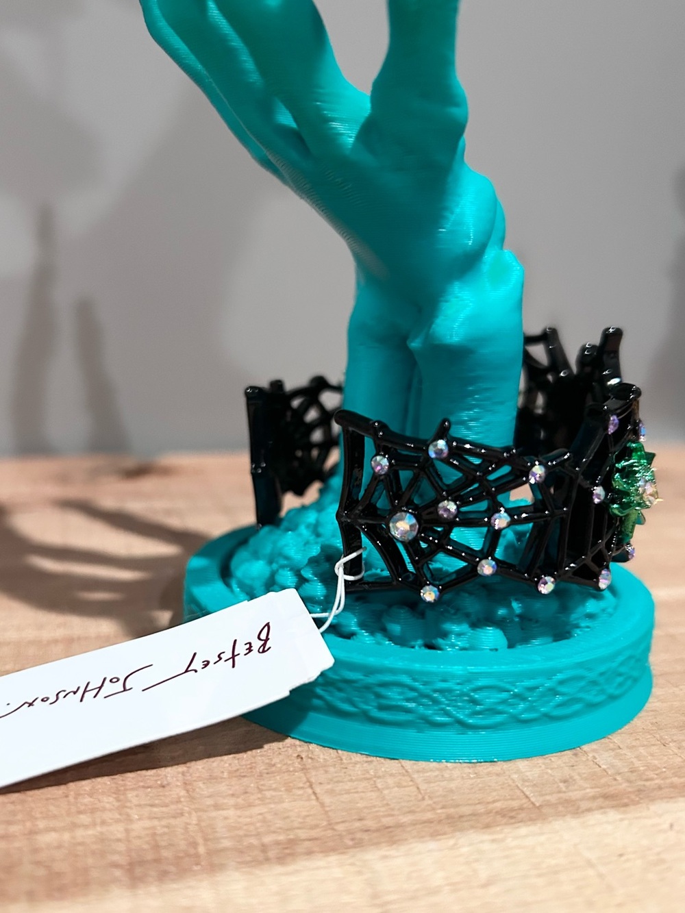 NWT Betsey Johnson Faux-Stone Halloween Spiderweb Cuff Bracelet - Picture 8 of 11